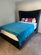Load image into Gallery viewer, Button Tufted Black Velvet Queen Bed Frame Elizabeth
